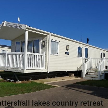 Tattersall Lakes Country Retreat Villa Dogdyke Buitenkant foto